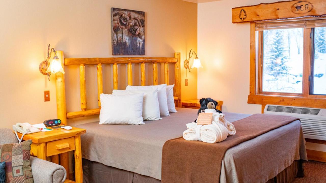 Spearfish Canyon Lodge Экстерьер фото