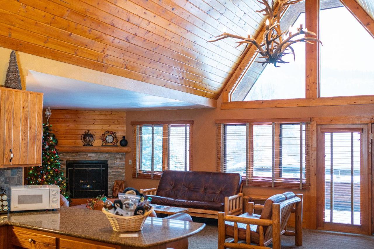 Spearfish Canyon Lodge Экстерьер фото