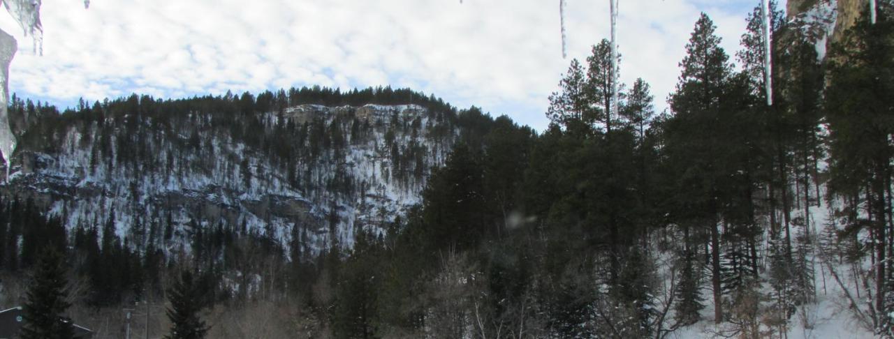 Spearfish Canyon Lodge Экстерьер фото