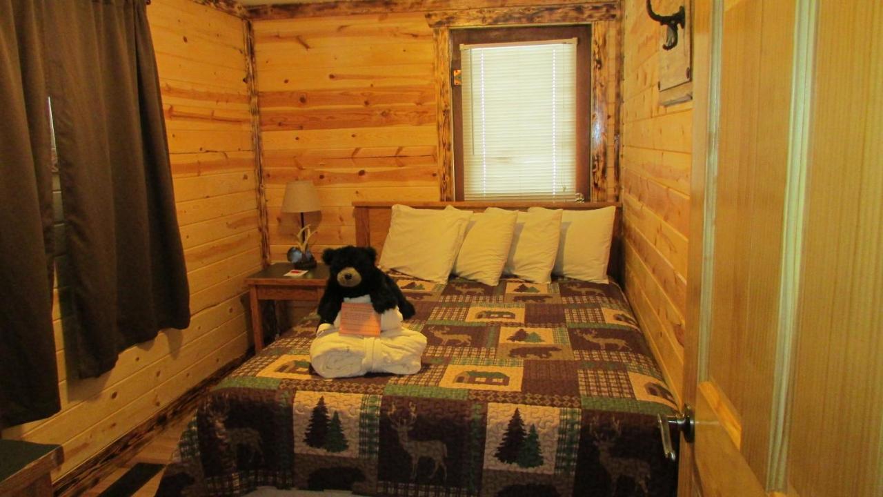 Spearfish Canyon Lodge Экстерьер фото