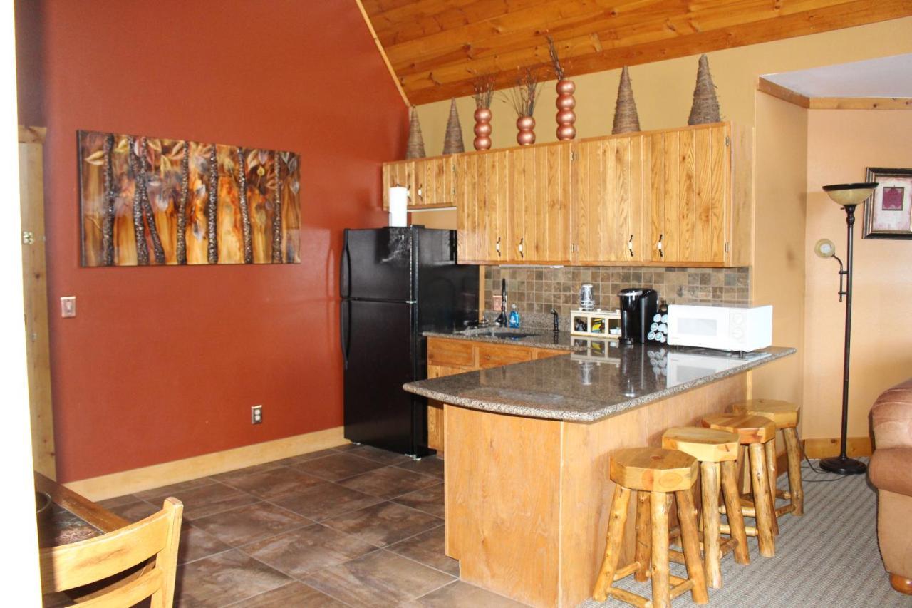 Spearfish Canyon Lodge Экстерьер фото