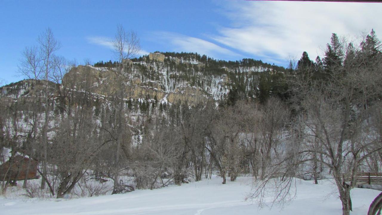 Spearfish Canyon Lodge Экстерьер фото