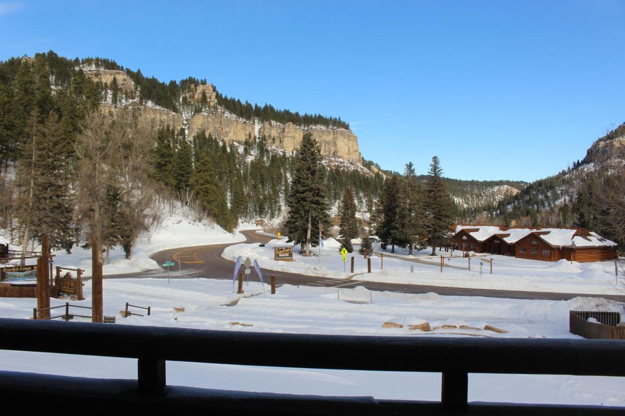 Spearfish Canyon Lodge Экстерьер фото