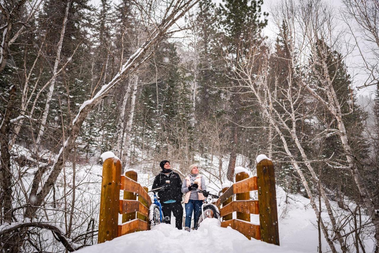Spearfish Canyon Lodge Экстерьер фото