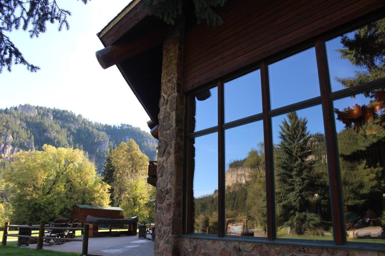 Spearfish Canyon Lodge Экстерьер фото